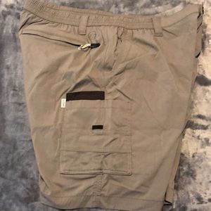 Magellan mens outdoor fish gear shorts size XL